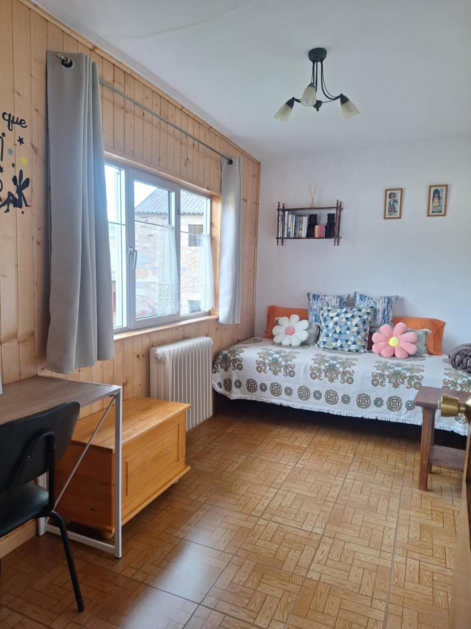 Turismo En Babia Bajo Los Nidos San Emiliano Zimmer foto